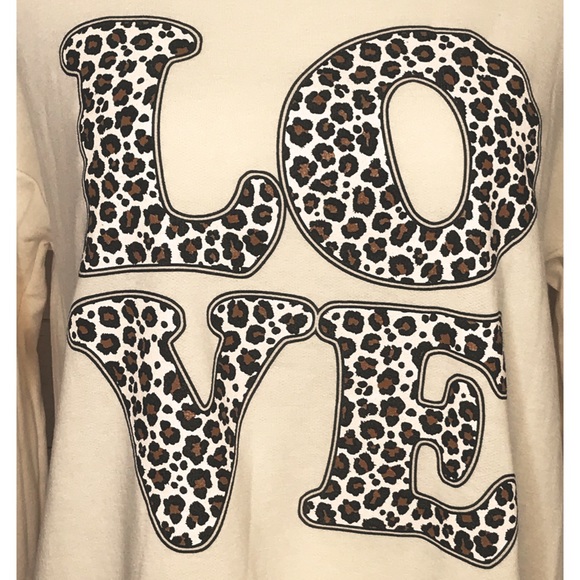 BNWOT Heimish LoungeTop - Picture 2 of 5